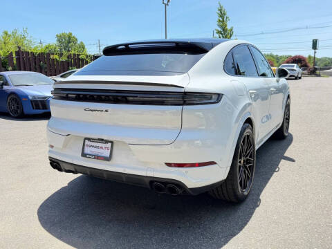 2024 Porsche Cayenne S Coupe