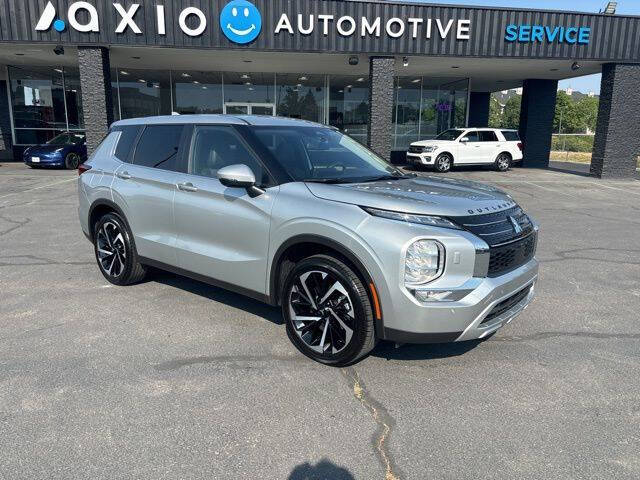 2024 Mitsubishi Outlander for sale at Axio Auto Boise in Boise, ID