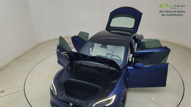 2022 Tesla Model S Plaid