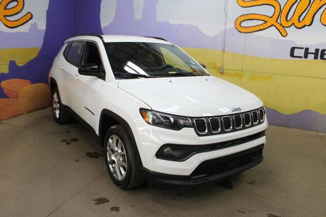 2023 Jeep Compass Latitude Lux