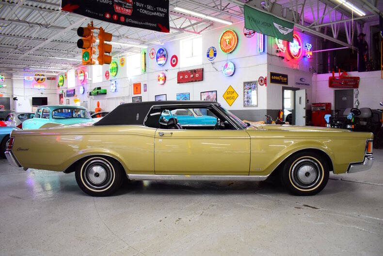 1971 Lincoln Continental