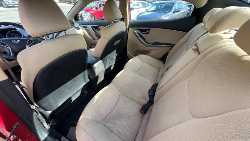 2012 Hyundai Elantra GLS