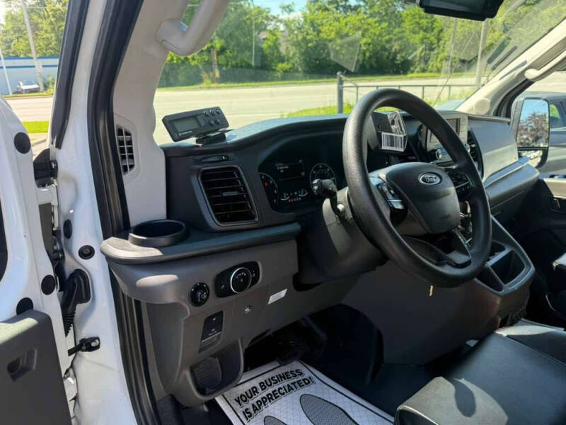 2023 Ford Transit