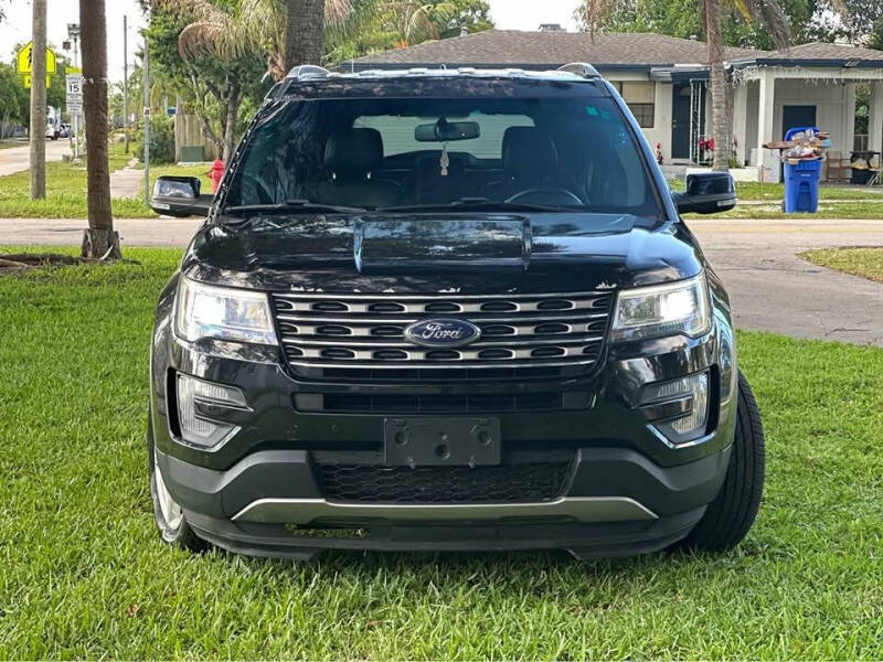 2017 Ford Explorer XLT