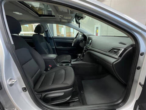 2018 Hyundai Elantra