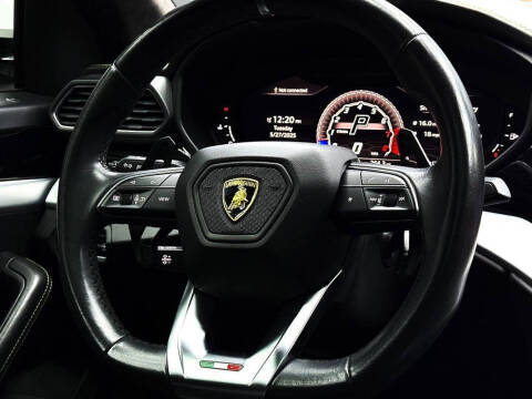 2019 Lamborghini Urus