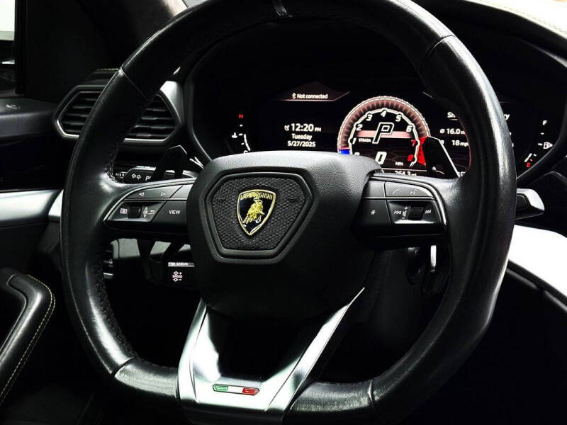 2019 Lamborghini Urus