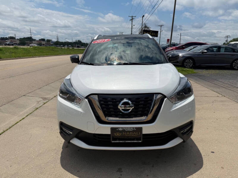 2019 Nissan Kicks SR