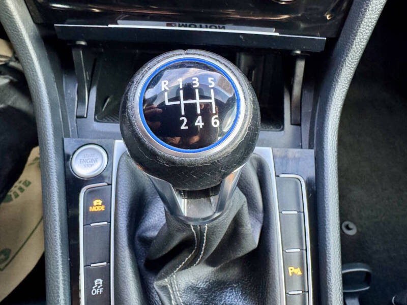 2019 Volkswagen Golf R 4Motion