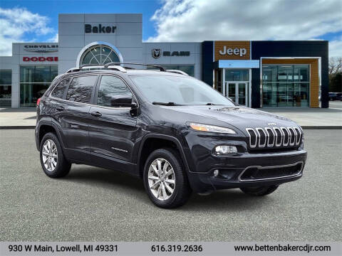 2015 Jeep Cherokee for sale at Betten Baker Chrysler Dodge Jeep Ram in Lowell MI