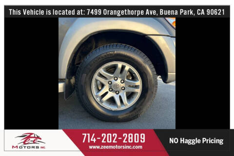 2003 Toyota Sequoia SR5