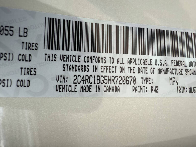 2017 Chrysler Pacifica Touring-L