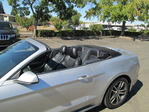 2015 Ford Mustang EcoBoost Premium