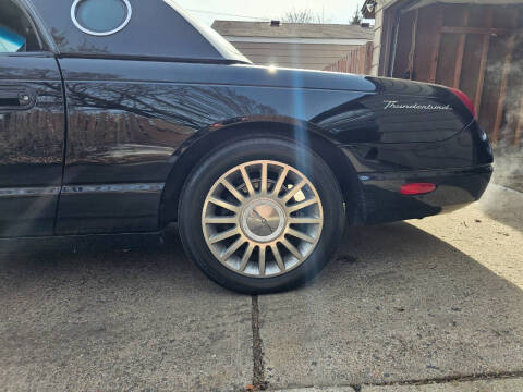 2005 Ford Thunderbird Deluxe