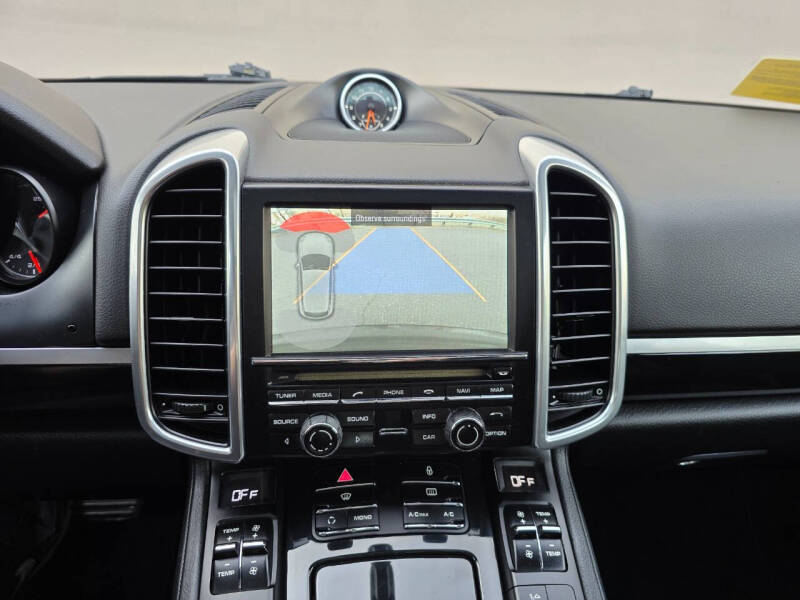 2013 Porsche Cayenne S