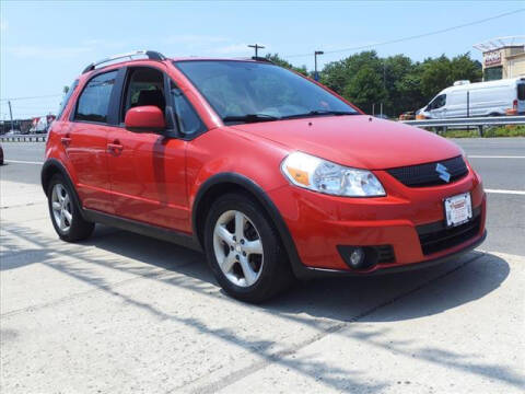 2009 Suzuki SX4 Crossover for sale at Sunrise Used Cars INC in Lindenhurst NY