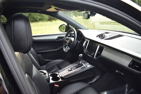 2017 Porsche Macan