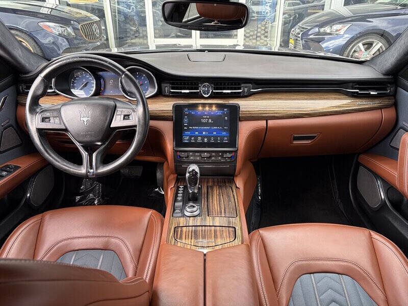 2017 Maserati Quattroporte S GranLusso