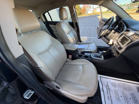 2012 Chrysler 200 Limited