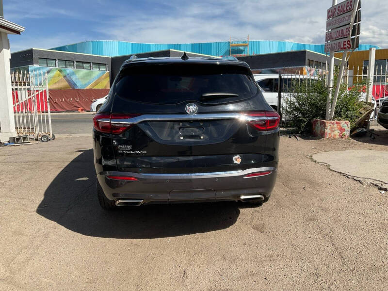 2020 Buick Enclave Essence