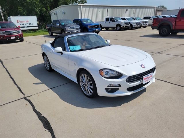 2017 FIAT 124 Spider Lusso