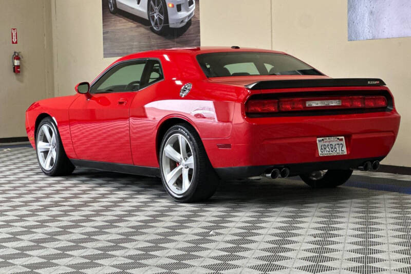 2009 Dodge Challenger SRT8