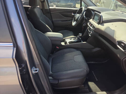 2019 Hyundai Santa Fe SE 2.4L