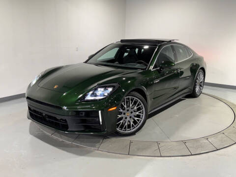 2025 Porsche Panamera 4 E-Hybrid