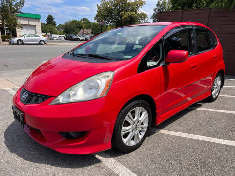 2011 Honda Fit for sale at KG MOTORS in West Newton MA