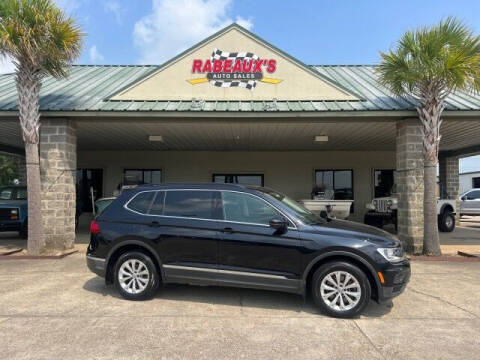 2018 Volkswagen Tiguan for sale at Rabeaux's Auto Sales in Lafayette LA