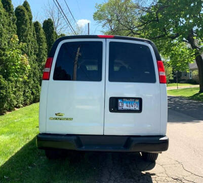 2018 Chevrolet Express LS 2500
