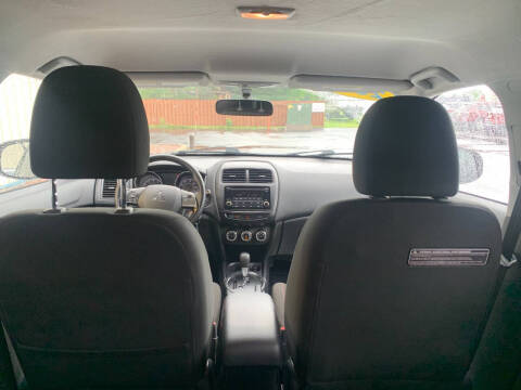 2017 Mitsubishi Outlander Sport ES