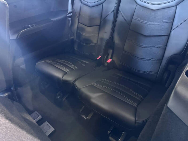 2023 Cadillac XT6 Sport