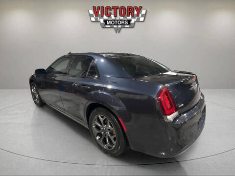2018 Chrysler 300 S