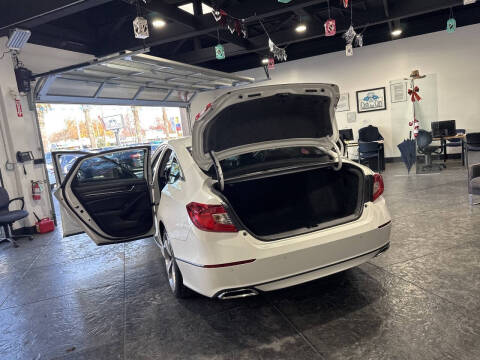 2018 Honda Accord Touring