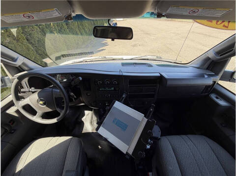 2021 Chevrolet Express 2500