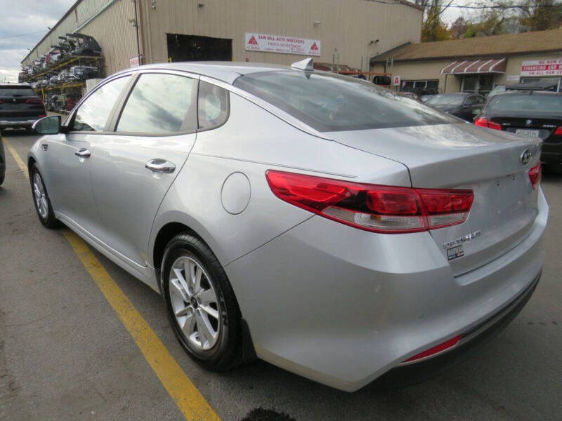 2016 Kia Optima LX
