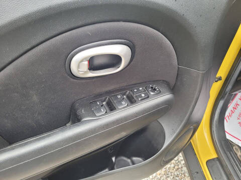 2015 Kia Soul +