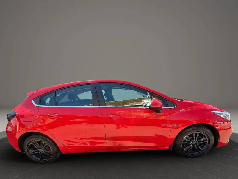 2017 Chevrolet Cruze LT Auto