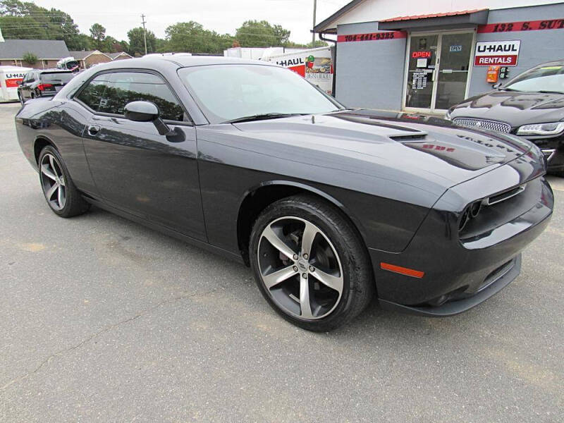 2019 Dodge Challenger SXT