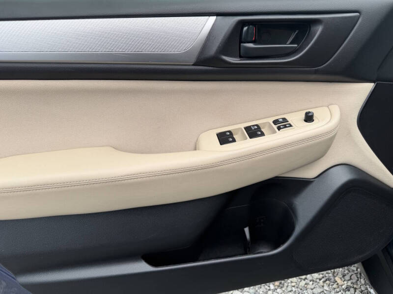 2017 Subaru Outback 2.5i