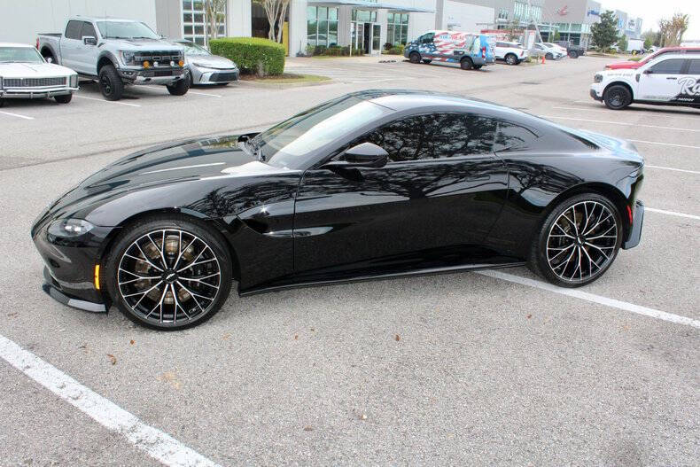 2023 Aston Martin Vantage