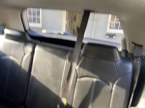 2016 GMC Acadia SLT-1