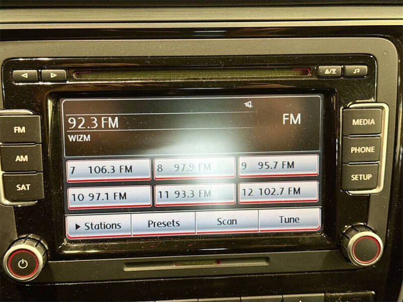 2012 Volkswagen Passat