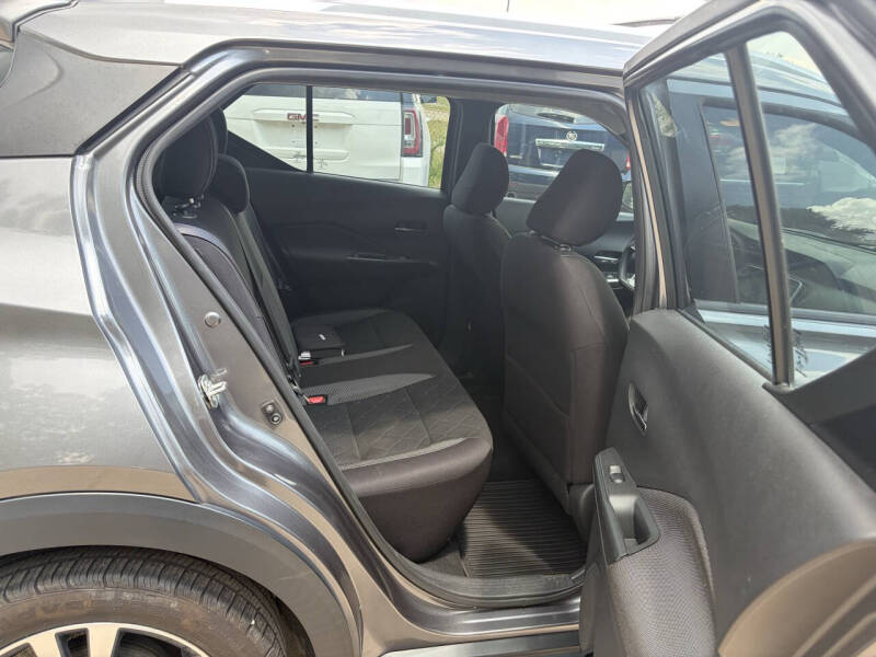 2018 Nissan Kicks SV