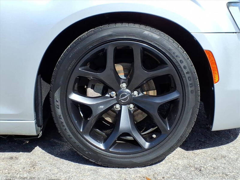 2020 Chrysler 300 Limited