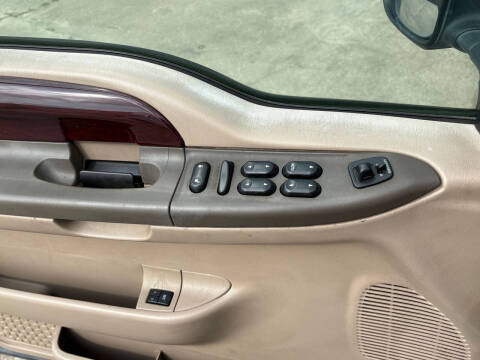 2004 Ford Excursion Eddie Bauer