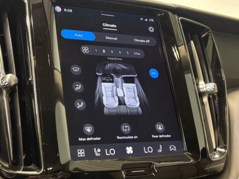 2023 Volvo XC60 B5 Core