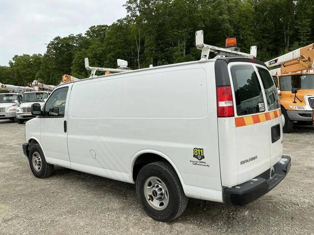 2018 GMC Savana 2500