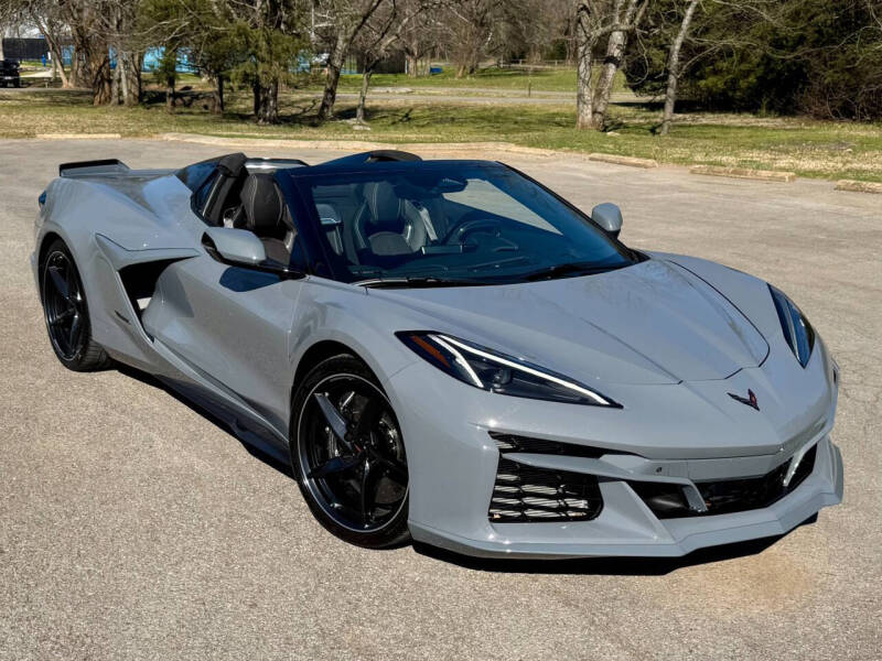 2025 Chevrolet Corvette E-Ray